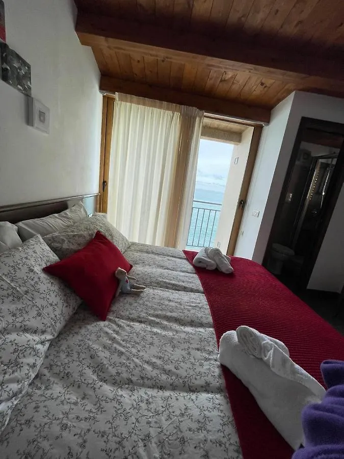 Terrazza Roberto Apartment Cefalu