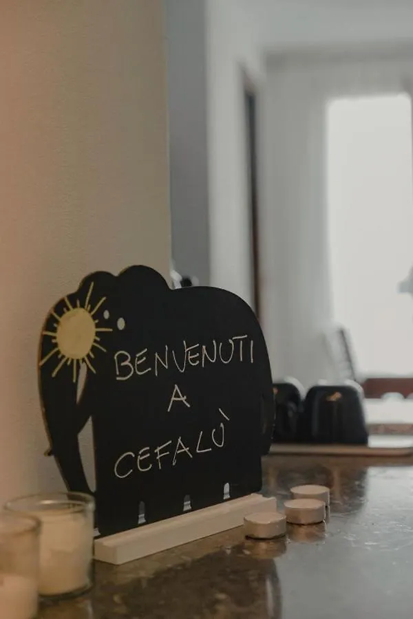 Terrazza Roberto Apartment Cefalu