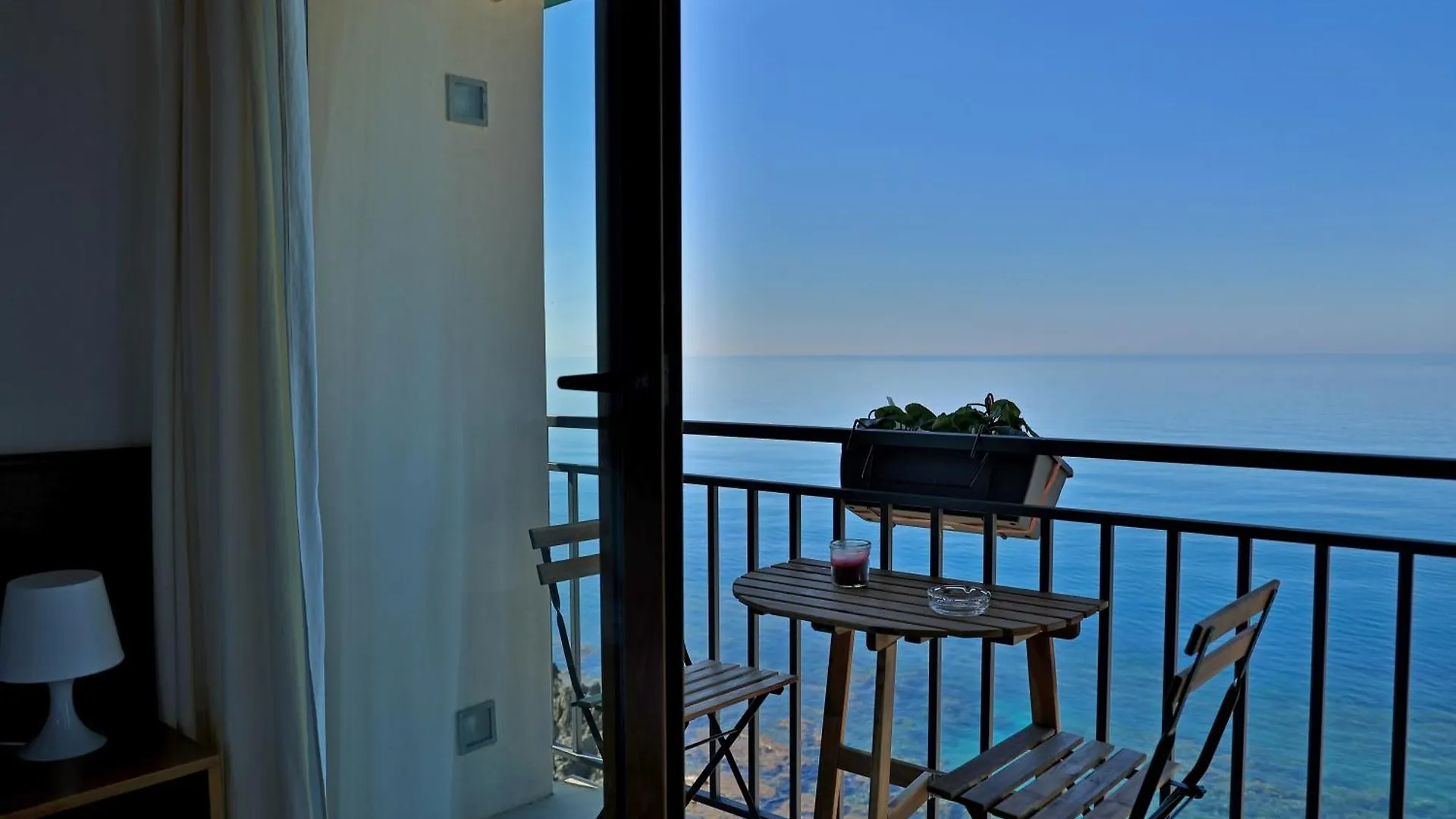 Terrazza Roberto location